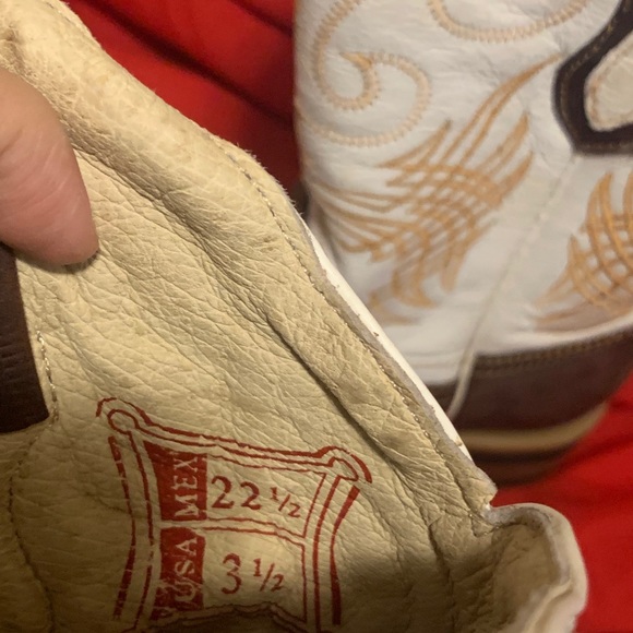 Boots - Picture 2 of 3